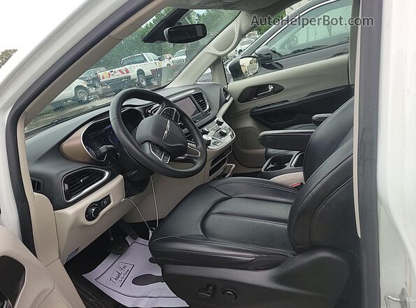 2C4RC1DG3MR555063 2021 CHRYSLER VOYAGER  
