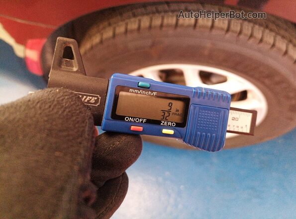 2C4RC1DGXMR555075 2021 CHRYSLER VOYAGER  Панорамный вид салона 360°