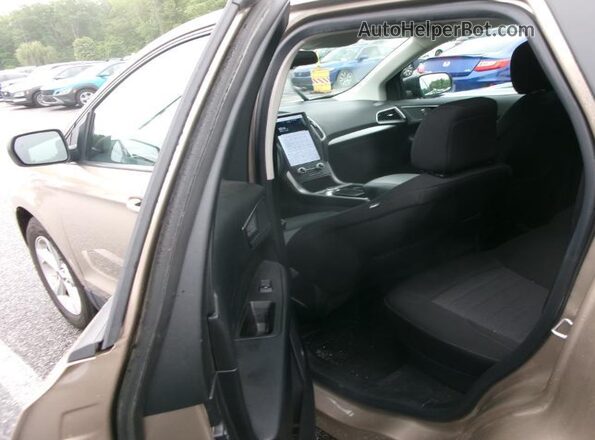 2FMPK3G95MBA47989 2021 FORD EDGE  Vista de los asientos traseros
