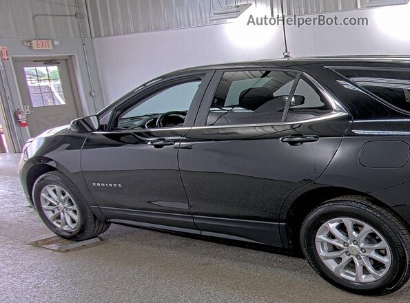2GNAXTEV3M6107635 2021 CHEVROLET EQUINOX  Vista del compartimento del motor