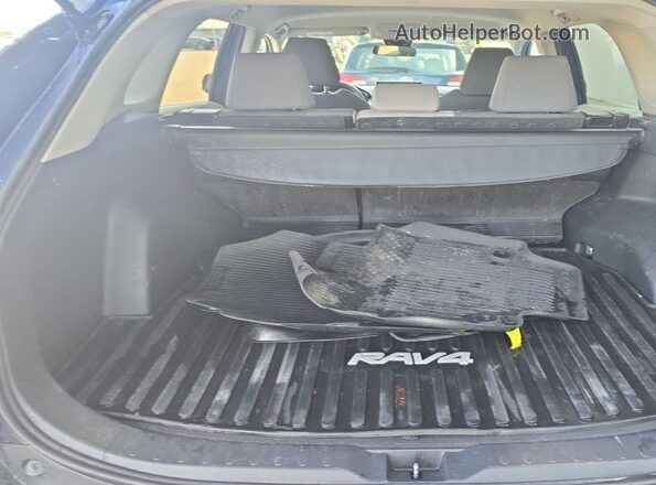 2T3P1RFV0MW225619 2021 TOYOTA LE  