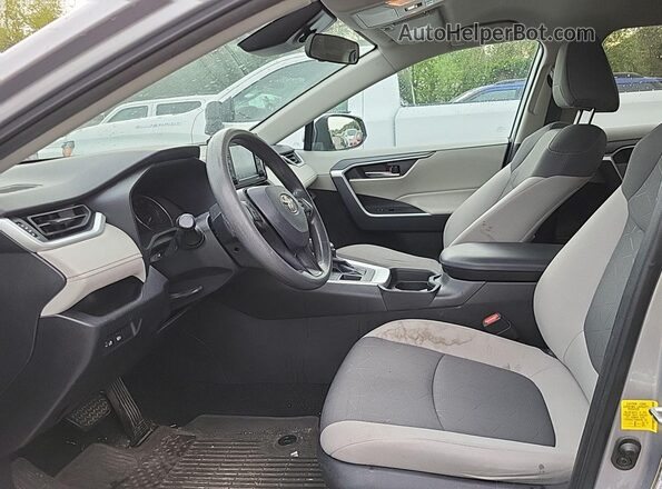 2T3P1RFV4MC243106 2021 TOYOTA LE  