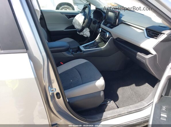 2T3P1RFV6MC153214 2021 TOYOTA LE Gray წინა სალონის ხედი