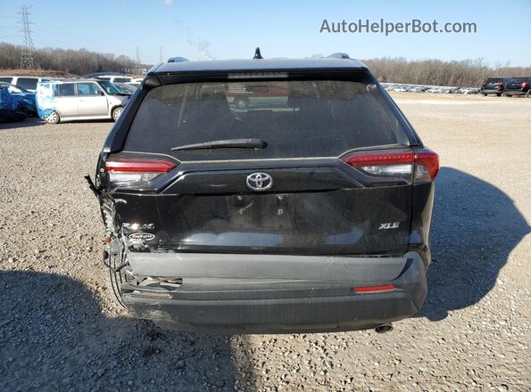 2T3W1RFV2MC099714 2021 TOYOTA LE Black Հետևի տեսք