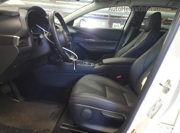 3MVDMBBMXPM580820 2023 MAZDA CX-30 Белый Вид салона спереди