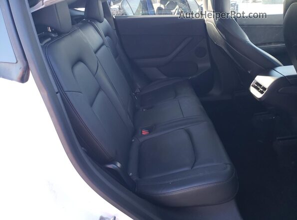 5YJYGDEE7MF083864 2021 TESLA MODEL Белый Вид задней части салона