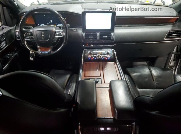 5LMJJ2LT1JEL04387 2018 LINCOLN NAVIGATOR Silver 