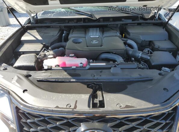 JTJMB7CX5R4065541 2024 LEXUS LX White Vista del compartimento del motor