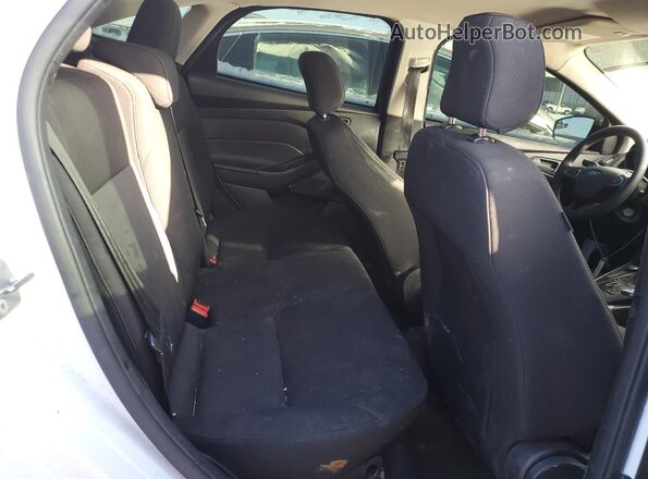 1FADP3E26HL315071 2017 FORD FOCUS White 