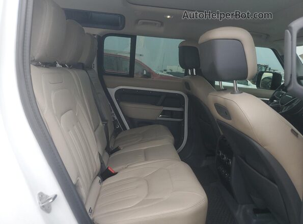 SALE9EEU8L2018476 2020 LAND ROVER DEFENDER White უკანა სალონის ხედი