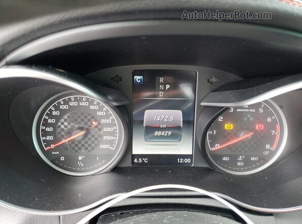 55SWF6EB8HU233366 2017 MERCEDES-BENZ C Black Widok zestawu wskaźników