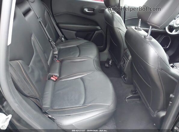 3C4NJCCB9MT589866 2021 JEEP COMPASS Black Vista de la etiqueta del VIN
