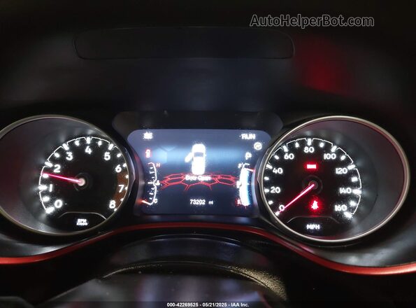 3C4NJDDB3MT587034 2021 JEEP COMPASS Silver Հետևի նստատեղերի տեսք