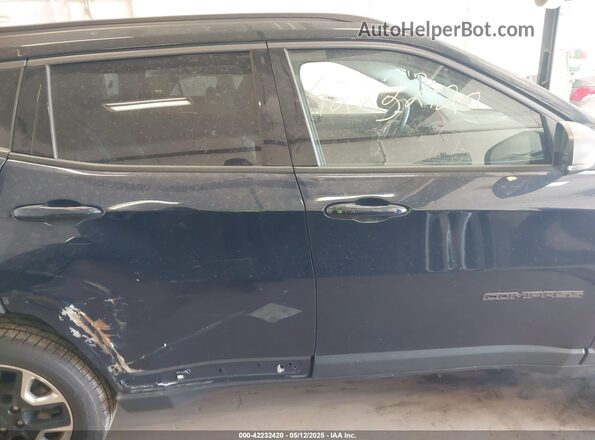 3C4NJDDBXJT174653 2018 JEEP COMPASS Dark Blue უკანა სალონის ხედი