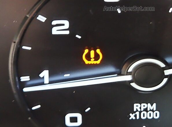 3C6LRVAG7PE571246 2023 RAM PROMASTER 1500  Вид задньої частини салону