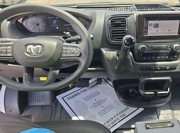 3C6LRVBG9RE147861 2024 RAM PROMASTER 1500  Instrument cluster view