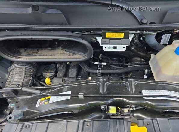 3C6LRVBG9RE147861 2024 RAM PROMASTER 1500  Engine compartment view