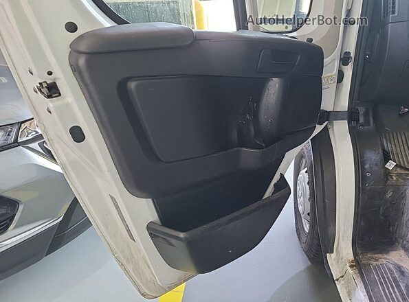 3C6LRVDG0ME566235 2021 RAM PROMASTER 2500  Vista interior delantera