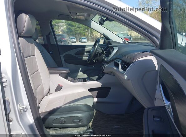 3GKALVEV3LL279033 2020 GMC TERRAIN Silver Սալոնի դիմացի տեսք