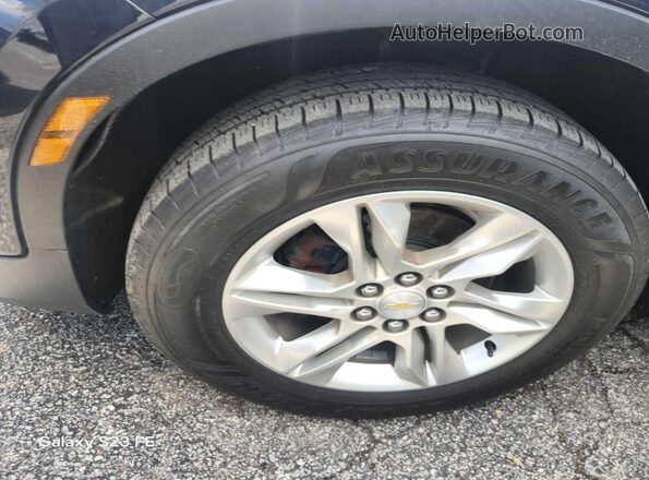 3GNKBDR40MS551101 2021 CHEVROLET BLAZER  Вид салону спереду