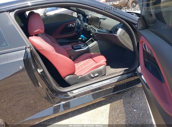 3MW43CM00P8D74464 2023 BMW M2 Black Front interior view