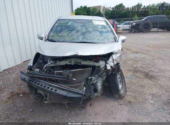 3N1CE2CP6KL361017 2019 NISSAN VERSA NOTE Silver Вид задньої частини салону