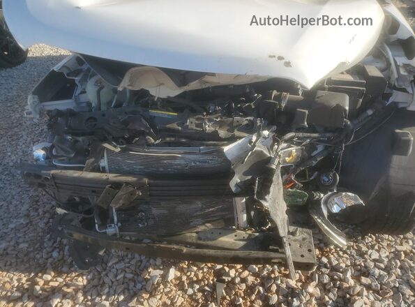 3N1CP5CV8LL537786 2020 NISSAN KICKS White Rear interior view