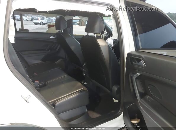 3VV2B7AX8MM050964 2021 VOLKSWAGEN TIGUAN Белый Вид наклейки с VIN-кодом