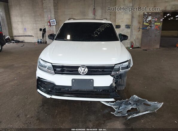 3VV2B7AX8MM050964 2021 VOLKSWAGEN TIGUAN Белый Вид задней части салона