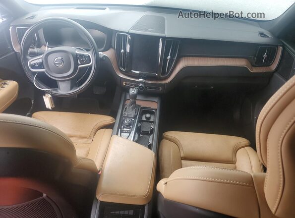 YV4102DLXL1458869 2020 VOLVO XC60 White Вид панелі приладів