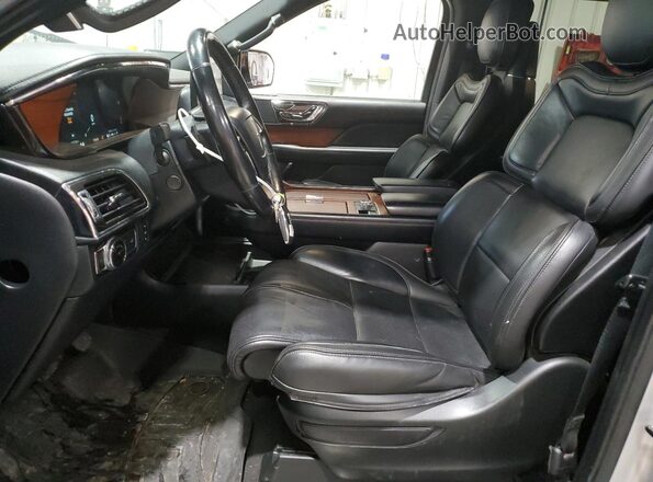 5LMJJ2LT1JEL04387 2018 LINCOLN NAVIGATOR Silver 