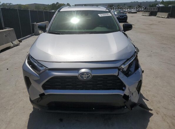 JTMRWRFV2PD189265 2023 TOYOTA LE Серебряный Вид спереди
