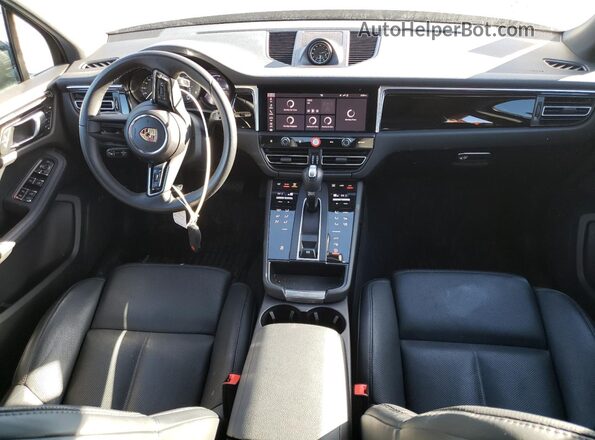 WP1AA2A53RLB09375 2024 PORSCHE MACAN Black Առջևի վահանակի տեսք