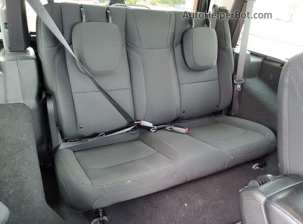 1C4HJXAG4MW543696 2021 JEEP WRANGLER Gray Vista de los asientos traseros