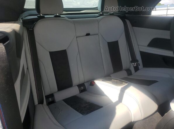 WBS33BA03NCK92918 2022 BMW M4 White Rear seats view