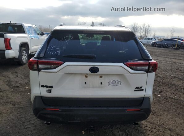 JTMR6RFV2MD014476 2021 TOYOTA LE White Հետևի տեսք
