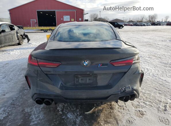 WBSAE0C07LCD01784 2020 BMW M8 Gray Vista trasera