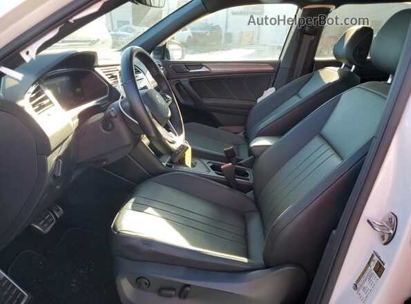 3VVCB7AXXPM017215 2023 VOLKSWAGEN TIGUAN Белый 