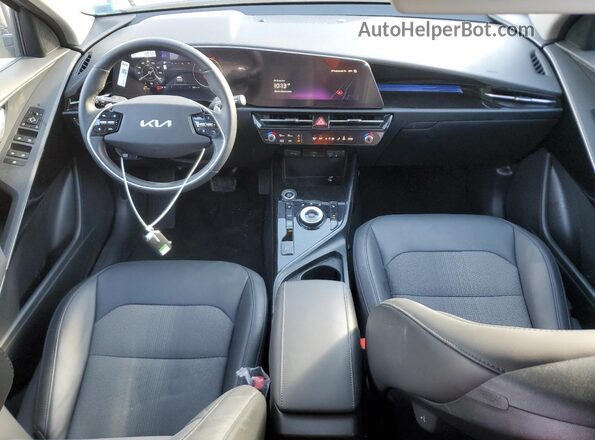 KNDCR3L1XR5128321 2024 KIA NIRO Серебряный 