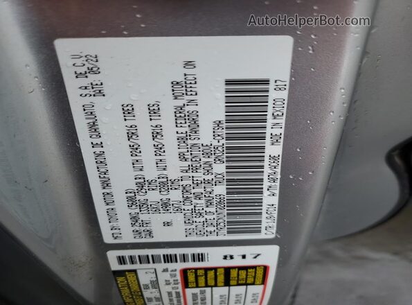 3TYRZ5CN1NT020669 2022 TOYOTA TACOMA Серебряный Вид подкапотного пространства