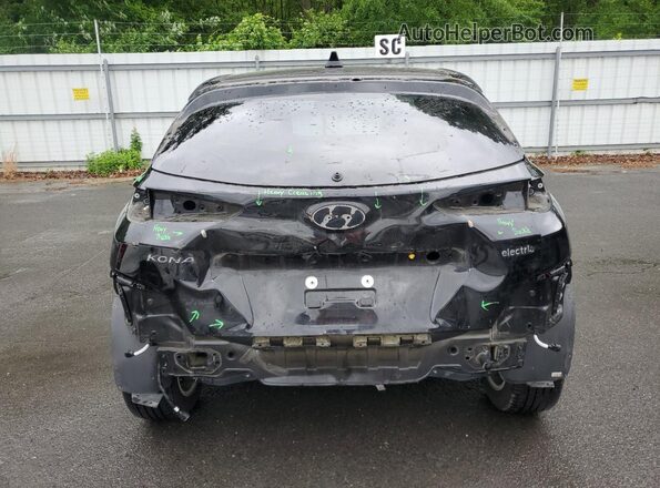 KM8K33AG3MU106868 2021 HYUNDAI KONA Black Widok z tyłu