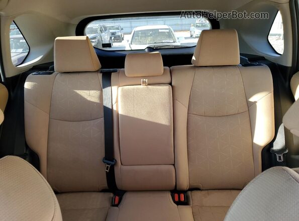 2T3P1RFV1MW201779 2021 TOYOTA LE Gray Հետևի նստատեղերի տեսք