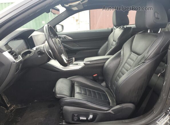 WBA13AR04NCJ02389 2022 BMW M4 Gray Vista interior delantera