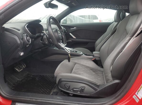 TRUC1AFVXG1033004 2016 AUDI TT Red Widok wnętrza z przodu