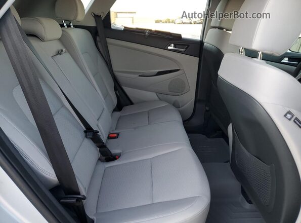 KM8J23A45KU968782 2019 HYUNDAI TUCSON Silver Вид задньої частини салону