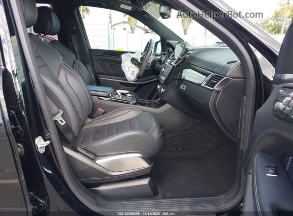 4JGDF7FE4HA781151 2017 MERCEDES-BENZ AMG GLS 63 Черный Вид салона спереди