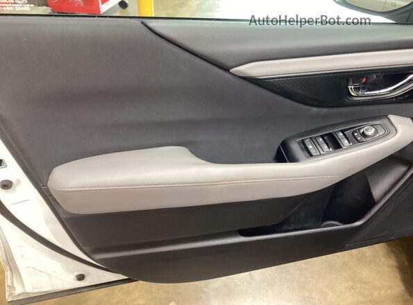 4S4BTADC4P3139918 2023 SUBARU OUTBACK  Widok naklejki z numerem VIN