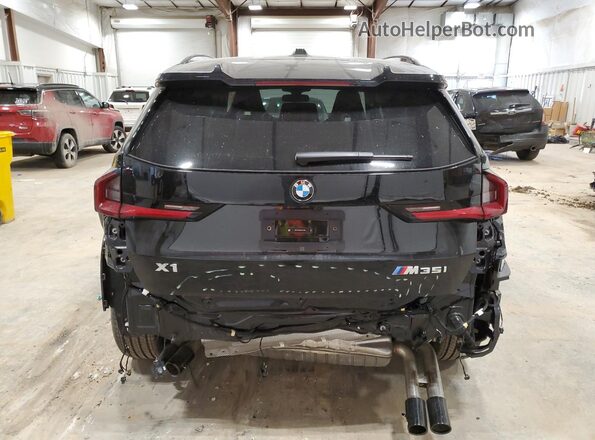 WBX13EF00S5131826 2025 BMW X1 Black Rear view