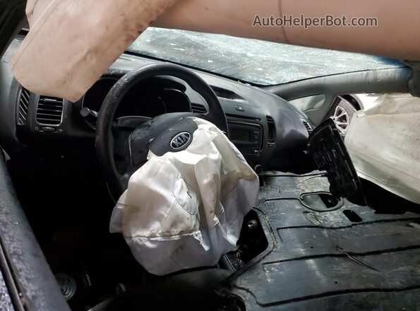 KNAFK5A82H5693509 2017 KIA FORTE Черный 