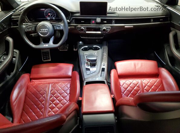 WAUB4AF46KA115225 2019 AUDI S4 Gray Vista del salpicadero
